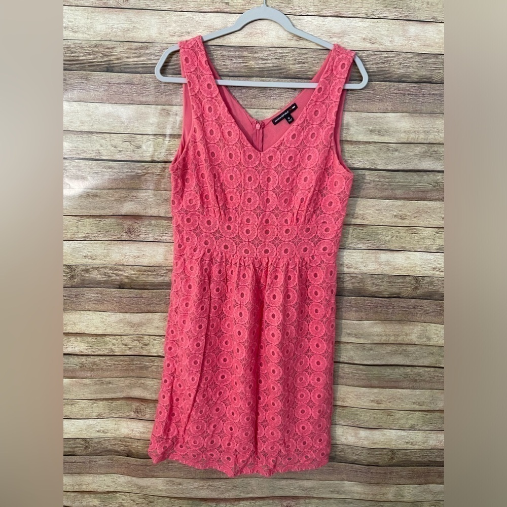 Banana Republic Women’s Mad Men Collection Coral Lace Dress Size: 14